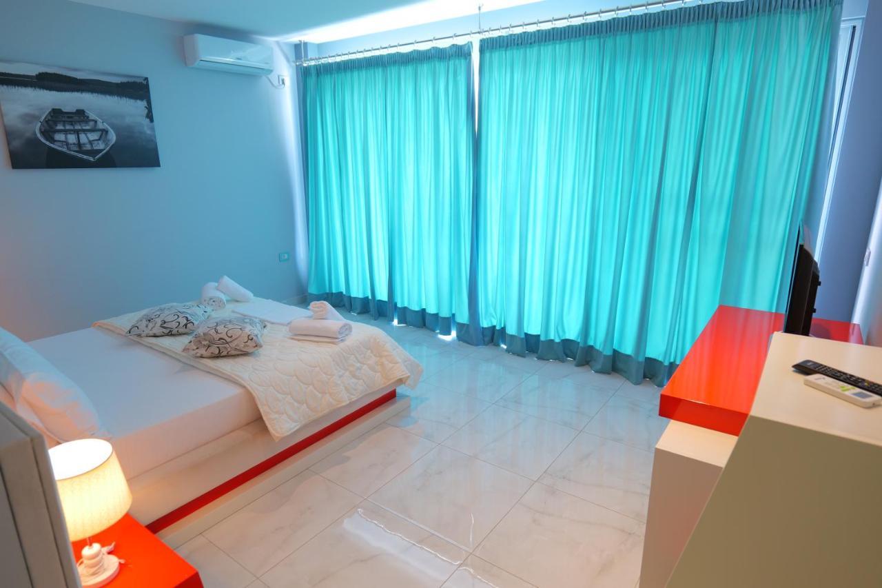 Hotel Oceanic Overview 4*